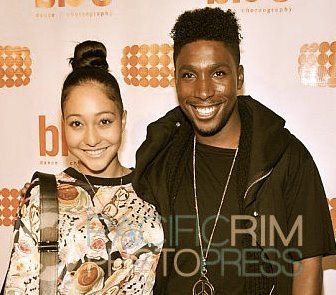 Bloc LA throws an annual party. While getting ready to walk in, Jasmine and I were asked to stop and strike a pose!